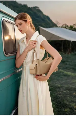 Leather-Bag-005